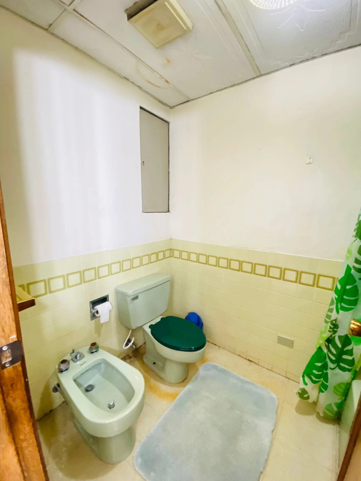 Renta de Apartamento Amueblado en Zona 10 con Todo lo que Necesitas — Apartamento en Alquiler en Zona 10, Guatemala, Ciudad — foto 8 de 14