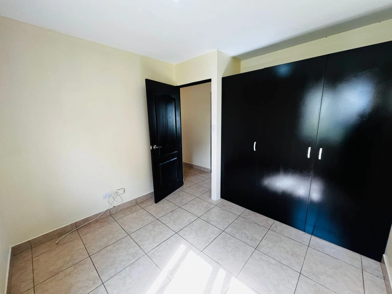 Apartamento de 2 dormitorios con excelente ubicación, entrada a La Olmeca — Apartamento en Alquiler en Carretera a El Salvador, Guatemala, Ciudad — foto 10 de 13