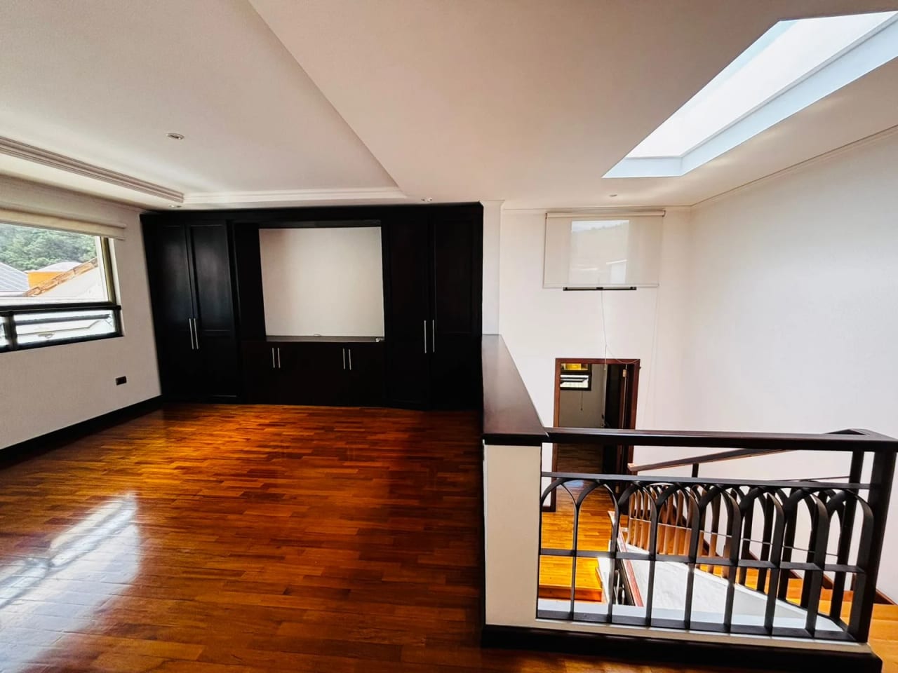Espectacular casa de 370 mts. en uno de los sectores mas exclusivos Oakland Zona 10 — Casa en Venta en Zona 10, Guatemala, Ciudad — foto 14 de 17