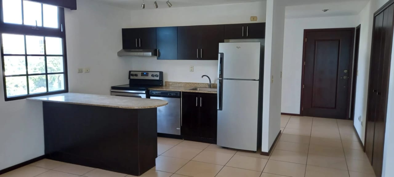 Lindo Apartamento de 1 dormitorio con 75 Mts. en zona 10 — Apartamento en Alquiler en Zona 10, Guatemala, Ciudad — foto 1 de 11