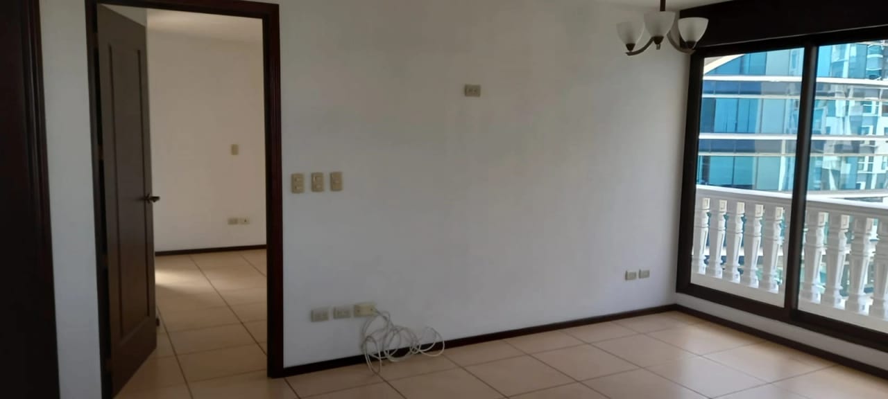 Apartamento de 1 dormitorio en renta en zona10 — Apartamento en Alquiler en Zona 10, Guatemala, Ciudad — foto 9 de 11