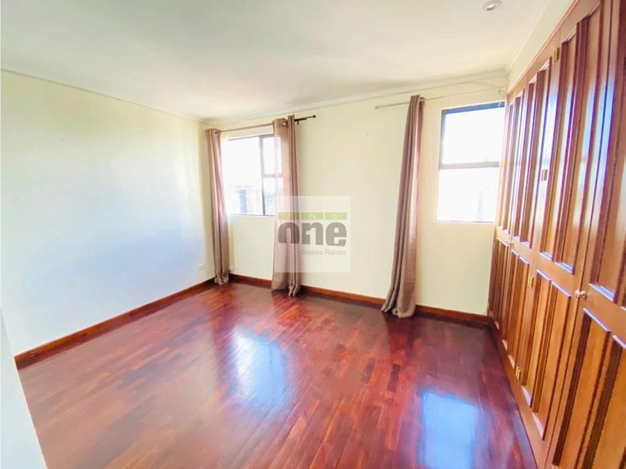 En venta Apartamento de 2 dormitorios, cuarto de servicio en zona 10 — Apartamento en Venta en Zona 10, Guatemala, Ciudad — foto 7 de 13