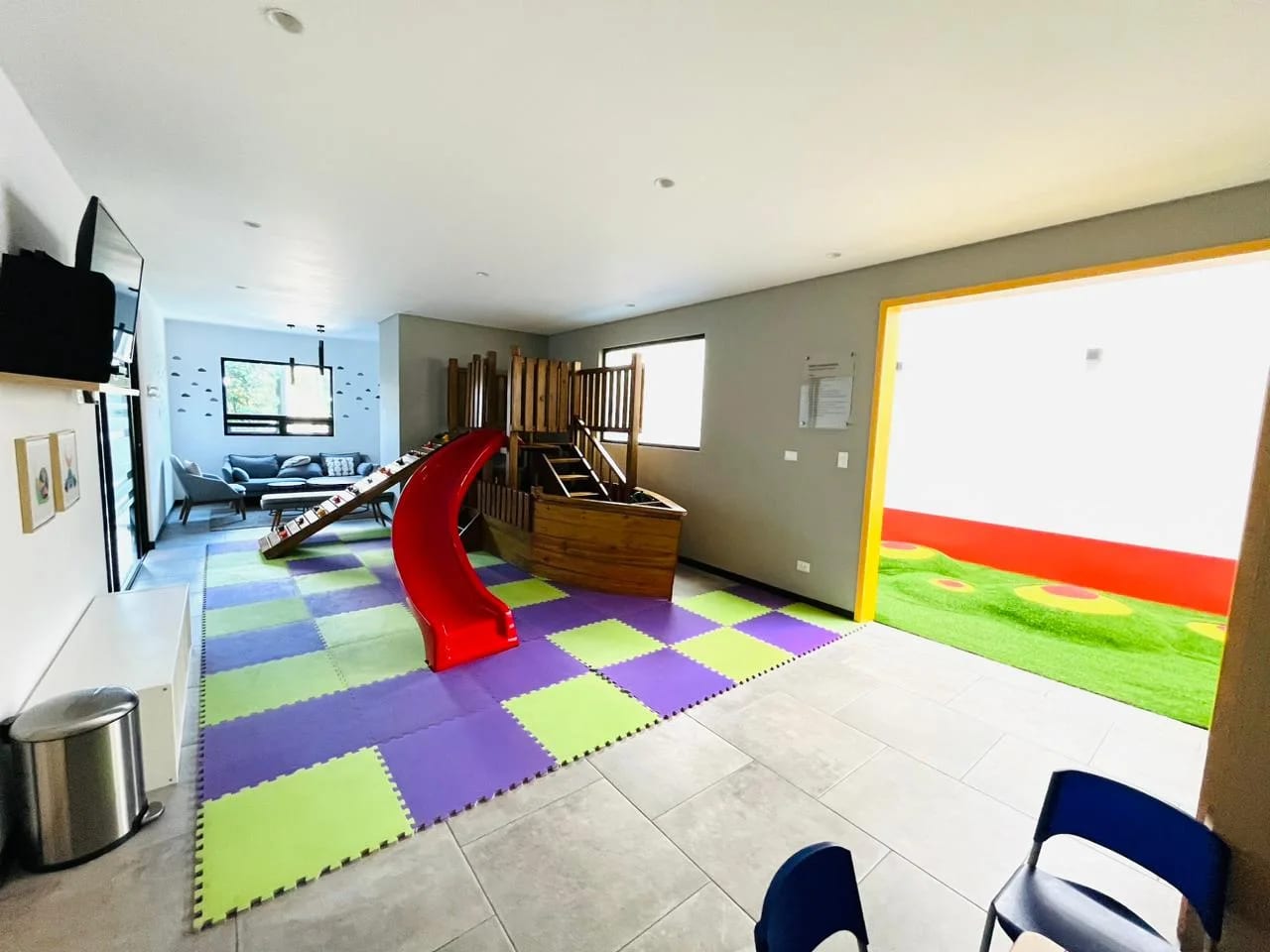 Apartamento en zona 12, conexiones hacia Avenida Petapa y Periférico — Apartamento en Alquiler en Zona 12, Guatemala, Ciudad — foto 12 de 17