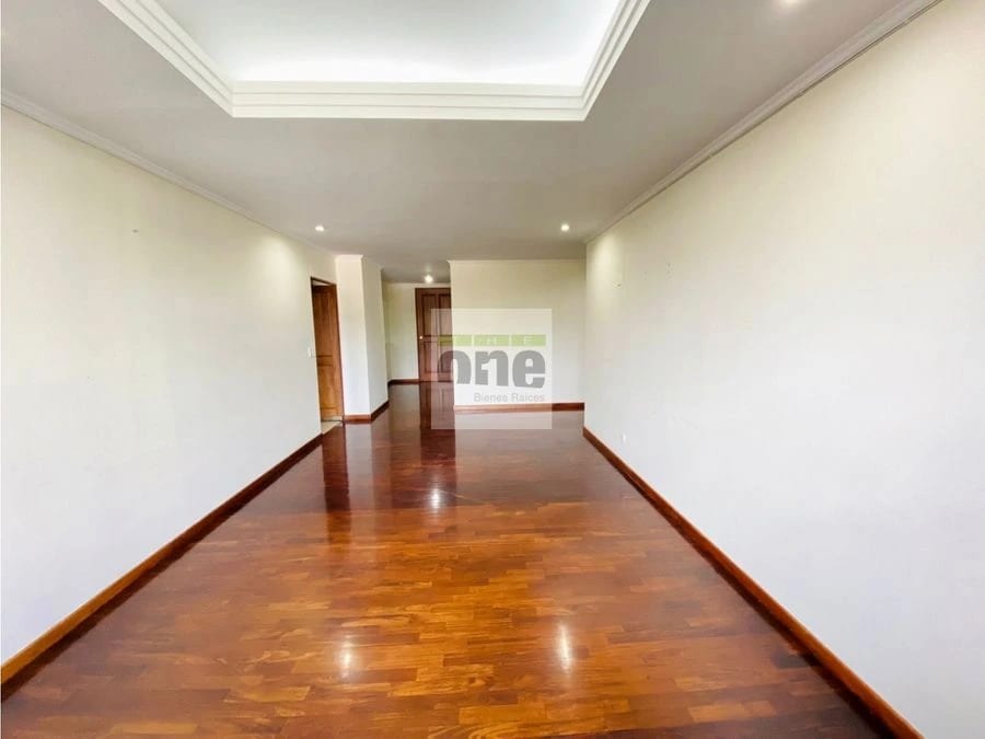 Hermoso apartamento de 2 dormitorios ideal para inversion — Apartamento en Venta en Zona 10, Guatemala, Ciudad — foto 1 de 13