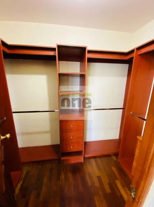 Apartamento de 2 dormitorios en alquiler en zona 10 — Apartamento en Alquiler en Zona 10, Guatemala, Ciudad — foto 6 de 13