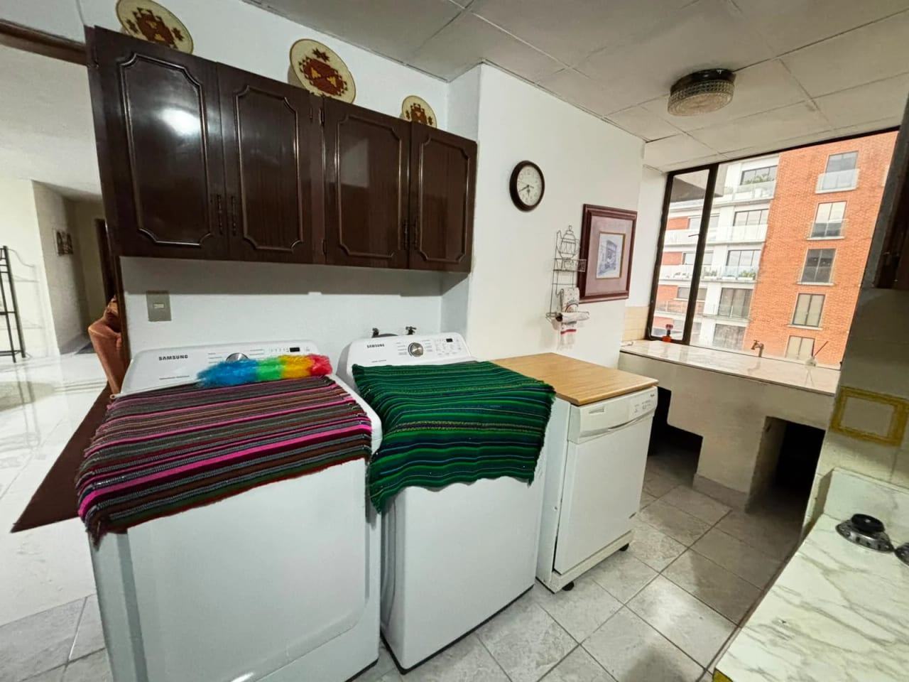 Apartamento amueblado de 2 habitaciones zona 10, excelente ubicación!! — Apartamento en Alquiler en Zona 10, Guatemala, Ciudad — foto 8 de 11
