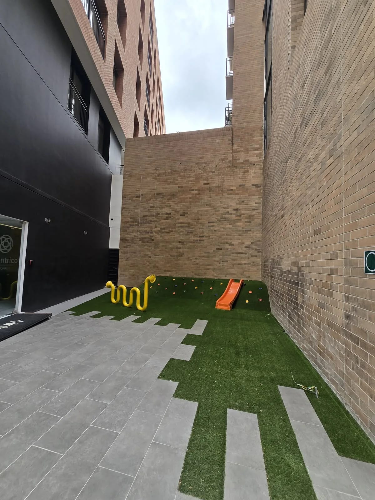 Lindo apartamento en venta en zona 5 — Apartamento en Venta en Zona 5, Guatemala, Ciudad — foto 10 de 12