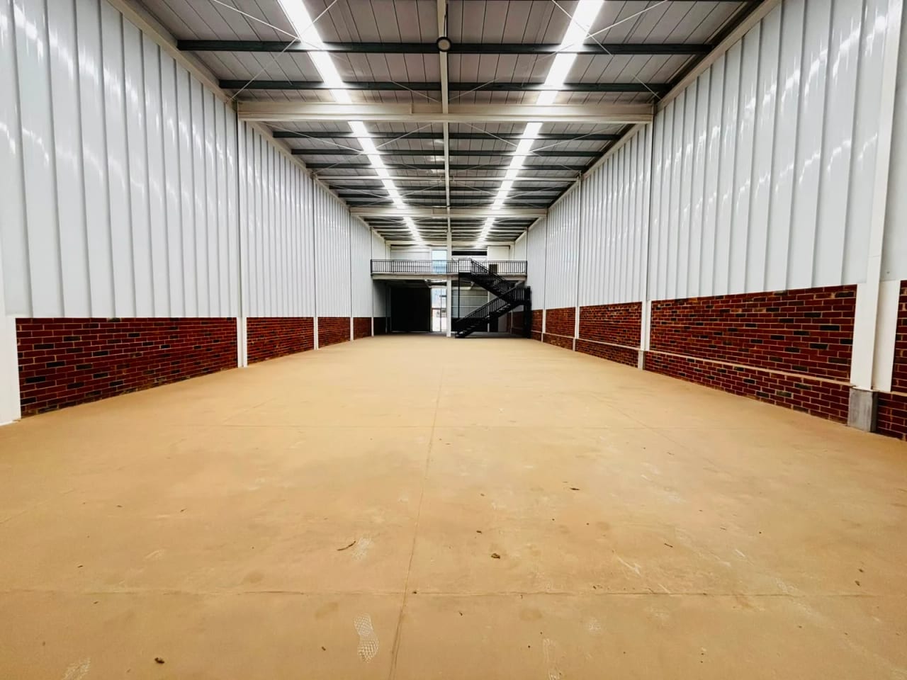 Centro de Negocios K22 Alquilo Bodega de 652 Mts — Bodega / Ofibodega en Alquiler en Carretera a El Salvador, Guatemala, Ciudad — foto 6 de 8