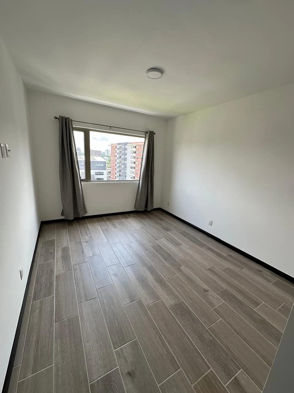 Apartamento de 3 dormitorios en alquiler en zona 14 Segheria — Apartamento en Alquiler en Zona 14, Guatemala, Ciudad — foto 7 de 16