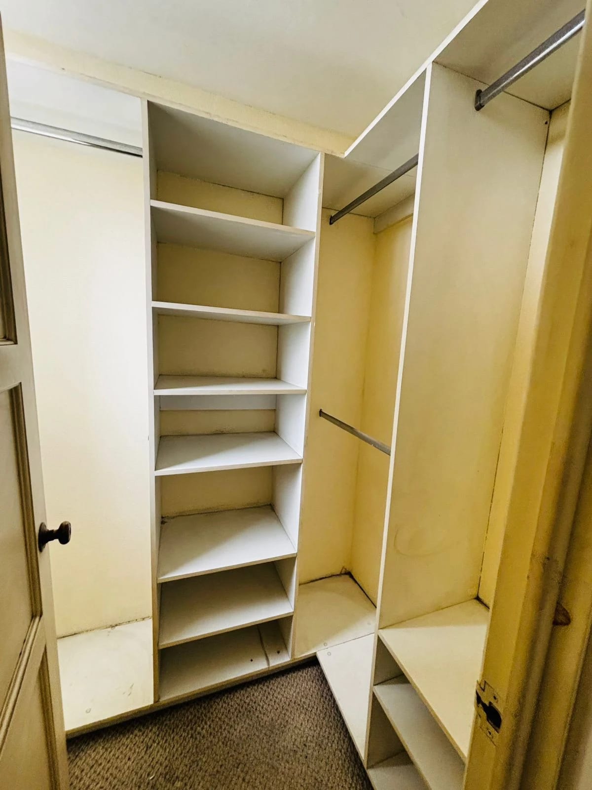 Amplio apartamento de 350 mts en alquiler en zona 10 — Apartamento en Alquiler en Zona 10, Guatemala, Ciudad — foto 12 de 17