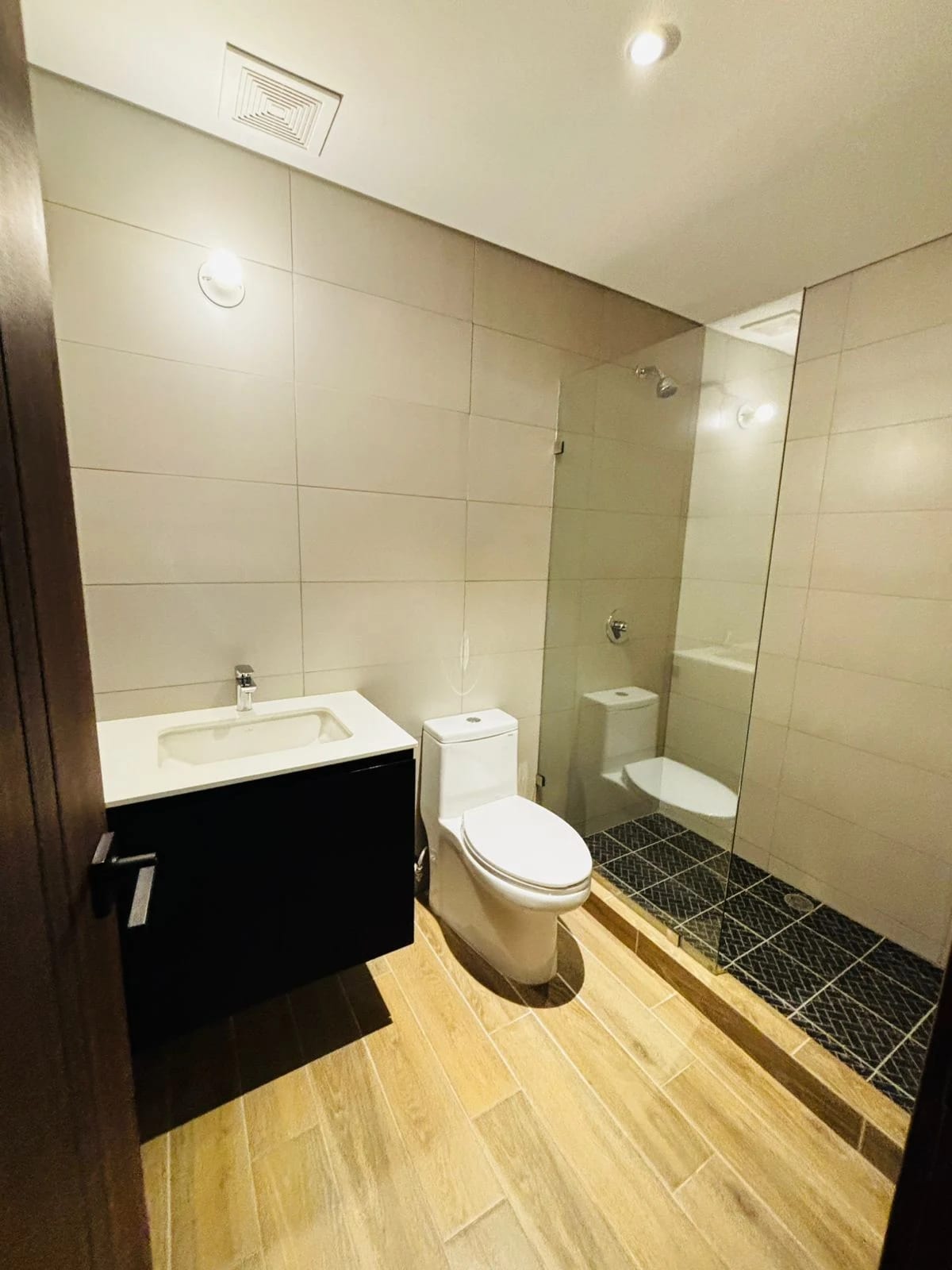 Lindo apartamento tipo coral de 1 habitación, en zona 4 — Apartamento en Alquiler en Zona 4, Guatemala, Ciudad — foto 4 de 14