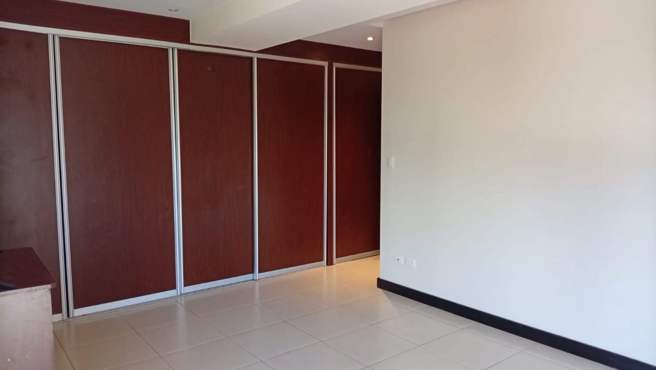 Apartamento de 1 dormitorio en alquiler en zona 14 — Apartamento en Alquiler en Zona 14, Guatemala, Ciudad — foto 5 de 9
