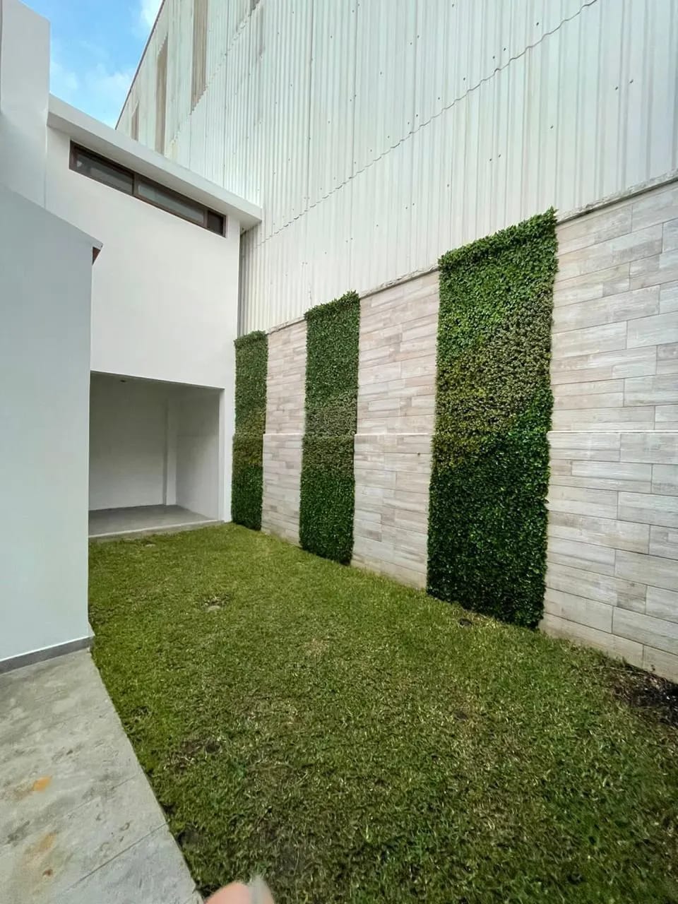 Casa en Zona 14 La Villa Sector Delfines – Totalmente Remodelada — Casa en Alquiler en Zona 14, Guatemala, Ciudad — foto 11 de 17