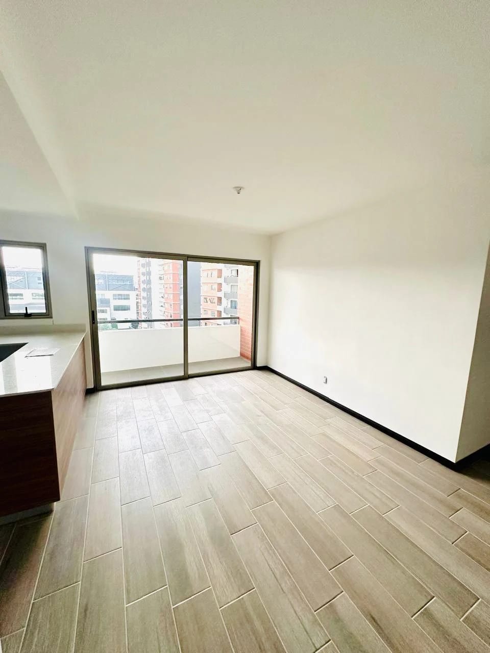 Apartamento de 3 dormitorios en alquiler en zona 14 LA VILLA — Apartamento en Alquiler en Zona 14, Guatemala, Ciudad — foto 5 de 15