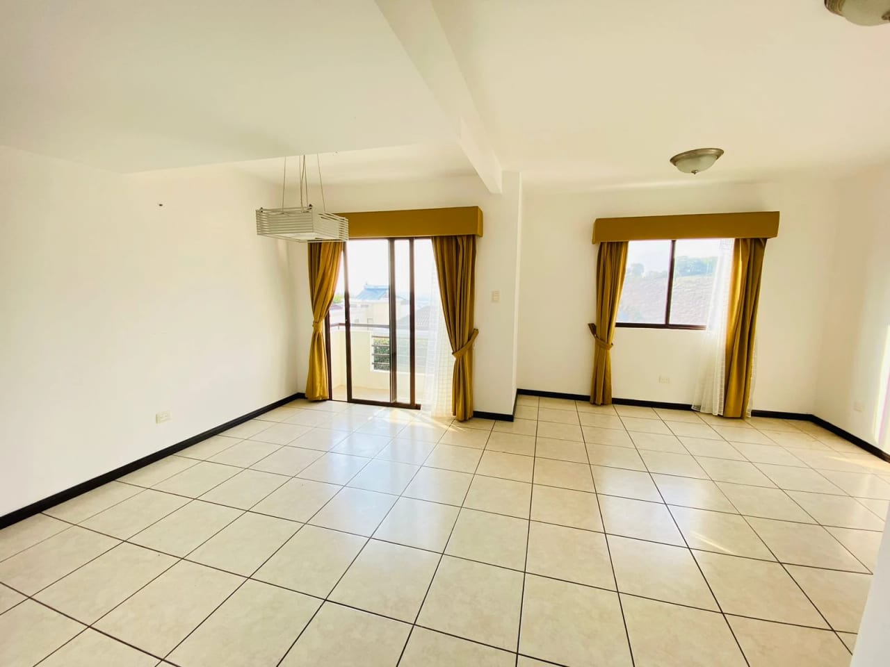 Casa en Venta en Zona 16 - VH4 Vistas de San Isidro — Casa en Venta en Zona 16, Guatemala, Ciudad — foto 4 de 12