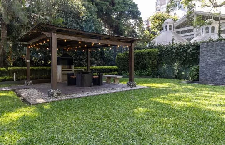 Apartamento Amueblado y equipado en Alquiler en Zona 14 — Apartamento en Alquiler en Zona 14, Guatemala, Ciudad — foto 1 de 10