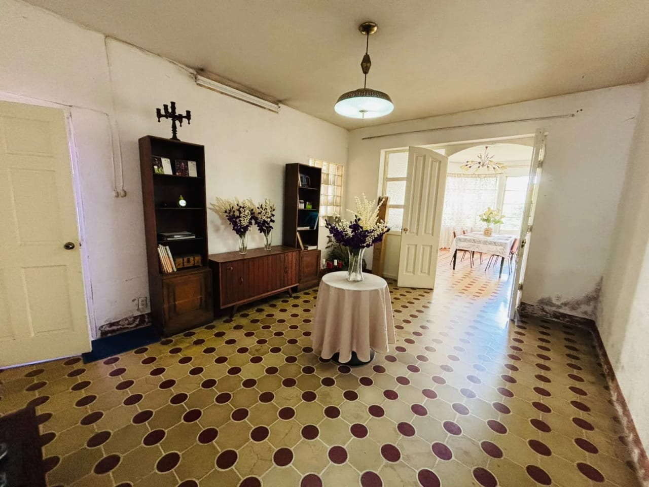 Amplia casa de 4 dormitorios en venta - ZONA 1 — Casa en Venta en Zona 1, Guatemala, Ciudad — foto 12 de 16