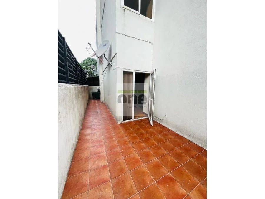 Apartamento con balcón en alquiler en zona 15, Colonia El Maestro — Apartamento en Alquiler en Zona 15, Guatemala, Ciudad — foto 6 de 12