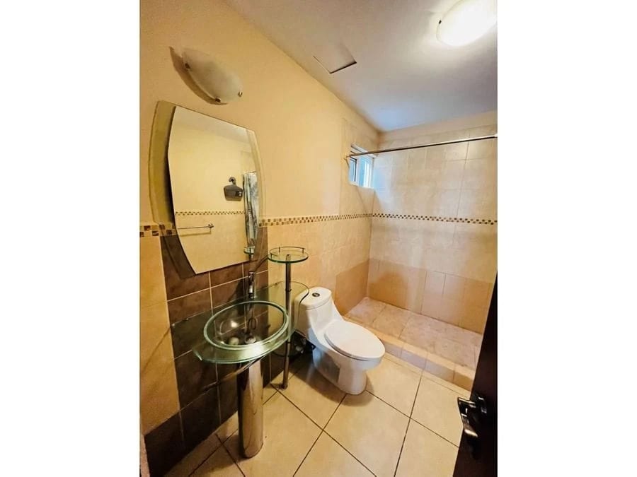 Apartamento en Alquiler de 2 habitaciones en zona 15 — Apartamento en Alquiler en Zona 15, Guatemala, Ciudad — foto 4 de 12