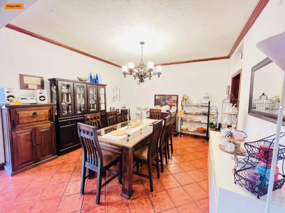 Amplia casa de 5 dormitorios en zona 10 , fuera de garita — Casa en Venta en Zona 10, Guatemala, Ciudad — foto 9 de 17