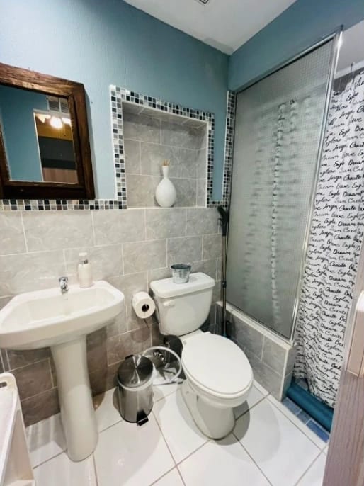 Amplia casa de 5 dormitorios en zona 10 , fuera de garita — Casa en Venta en Zona 10, Guatemala, Ciudad — foto 17 de 17