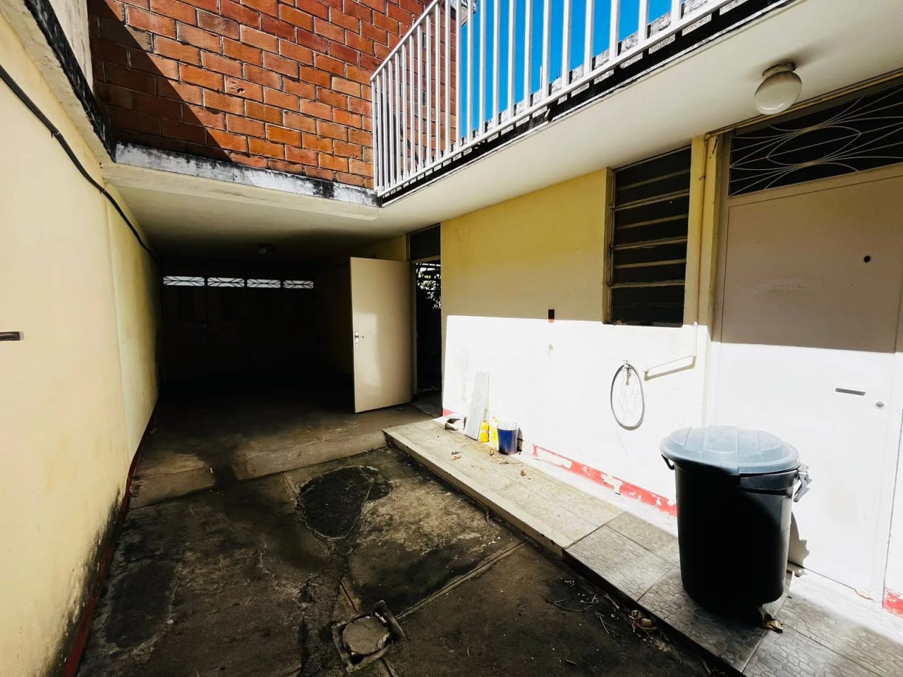 Amplia casa en venta en zona 6 — Casa en Venta en Zona 6, Guatemala, Ciudad — foto 7 de 11