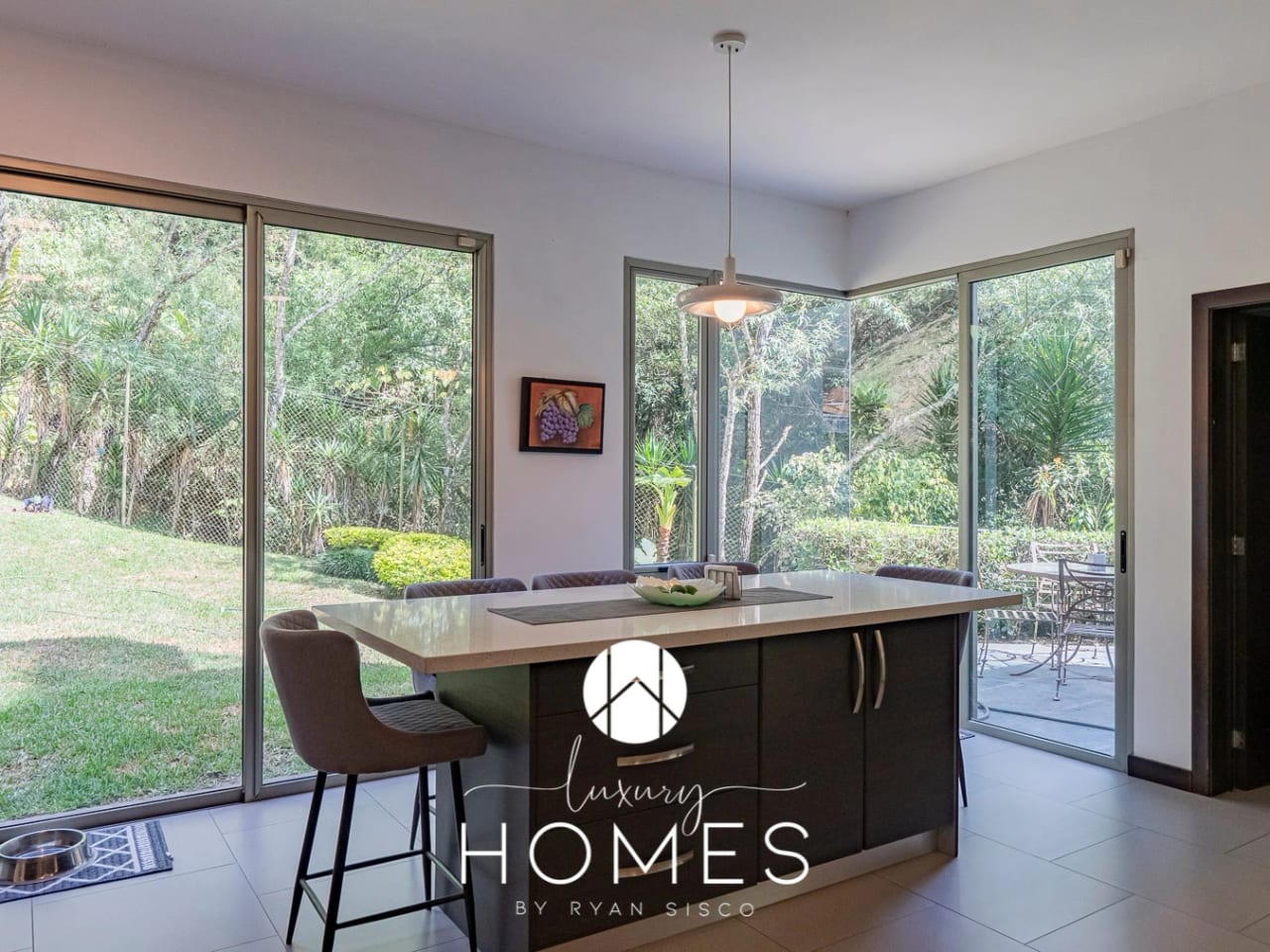 Casa en Venta, Muxbal — Casa en Venta en Muxbal, Guatemala, Ciudad — foto 9 de 17