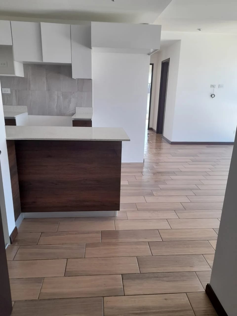 APARTAMENTO EN VENTA - NIVEL ALTO - CASA ASUNCIÓN ZONA 5 — Apartamento en Venta en Zona 5, Guatemala, Ciudad — foto 11 de 17