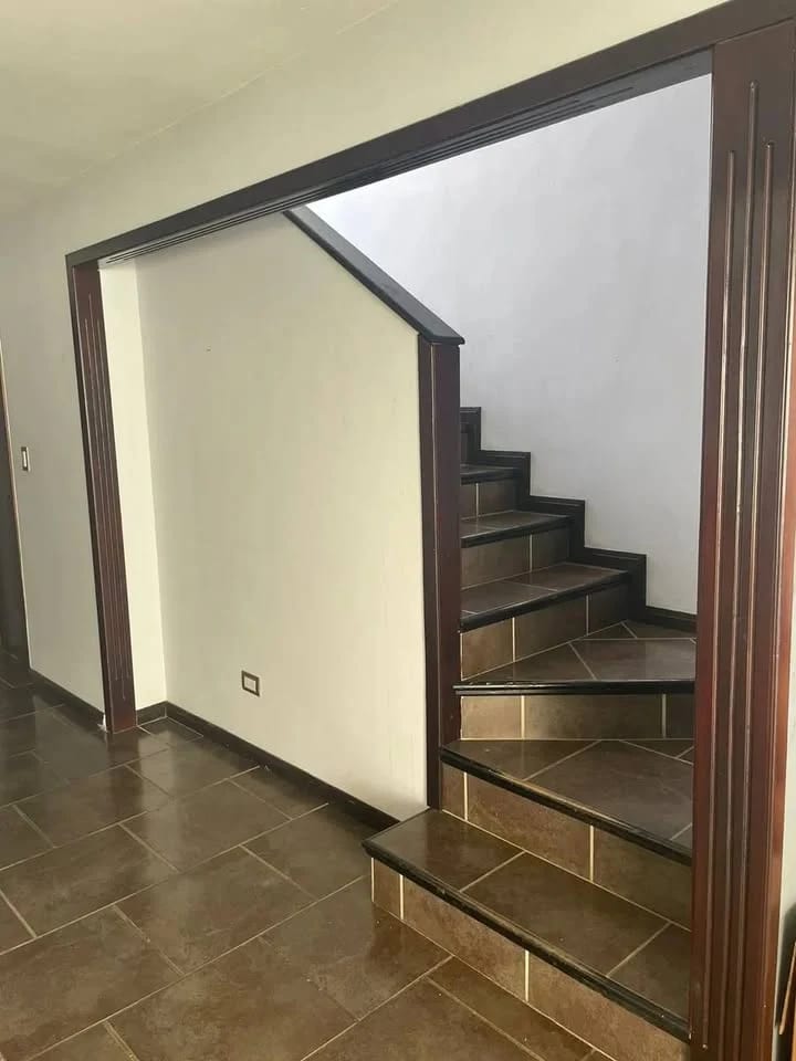 Casa en Venta Cumbres de la Arboleda KM. 21.5 Carretera a el Salvador — Casa en Venta en Carretera a El Salvador, Guatemala, Ciudad — foto 9 de 16