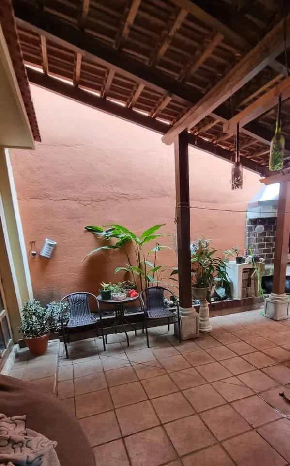 Casa en Venta Valle Dorado Bulevar Sur San Cristóbal Zona 8 — Casa en Venta en Zona 8 Mixco, Guatemala, Ciudad — foto 6 de 9