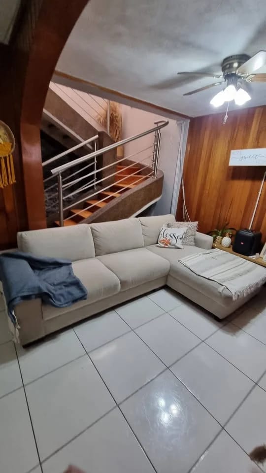 Casa en Venta Valle Dorado Bulevar Sur San Cristóbal Zona 8 — Casa en Venta en Zona 8 Mixco, Guatemala, Ciudad — foto 7 de 9