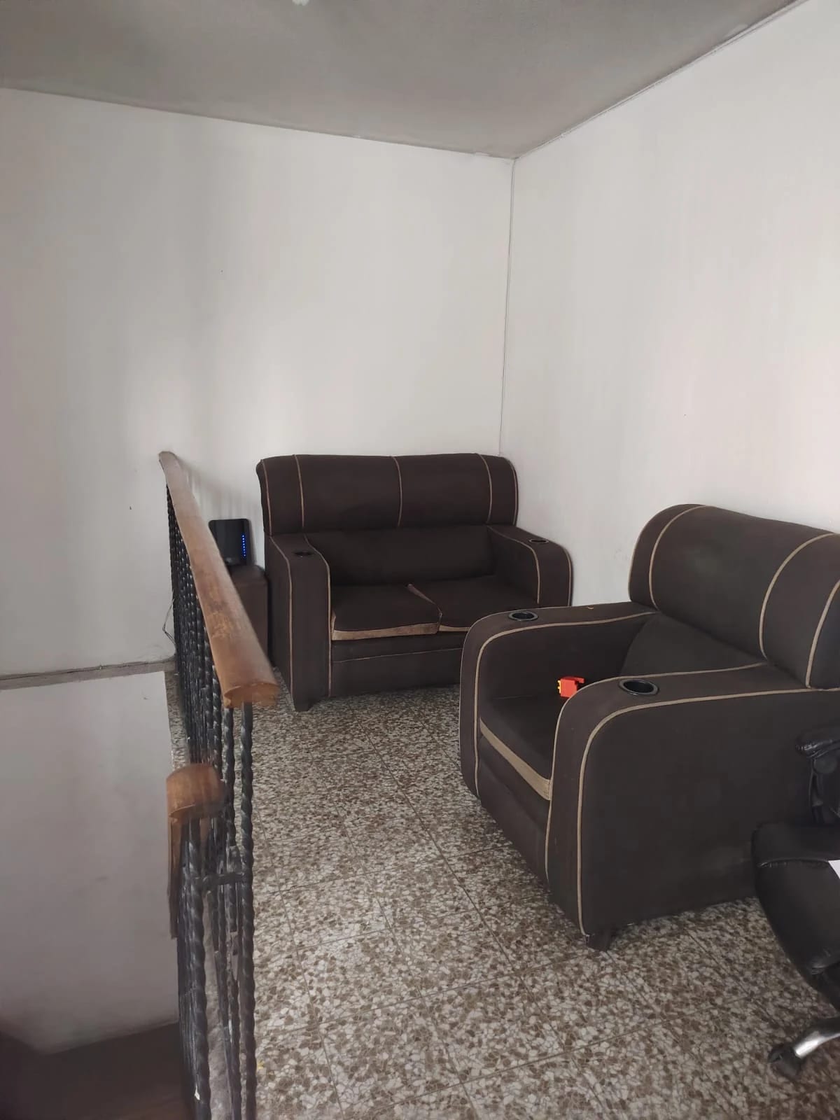 Casa de 2 Niveles en Venta Zona 6 — Casa en Venta en Zona 6, Guatemala, Ciudad — foto 8 de 12