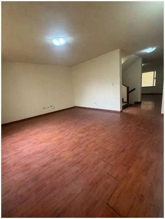 Casa en Venta los Manantiales Kn. 19.5 Entrada a San Jos — Casa en Venta en San José Pinula, Guatemala, Ciudad — foto 15 de 16