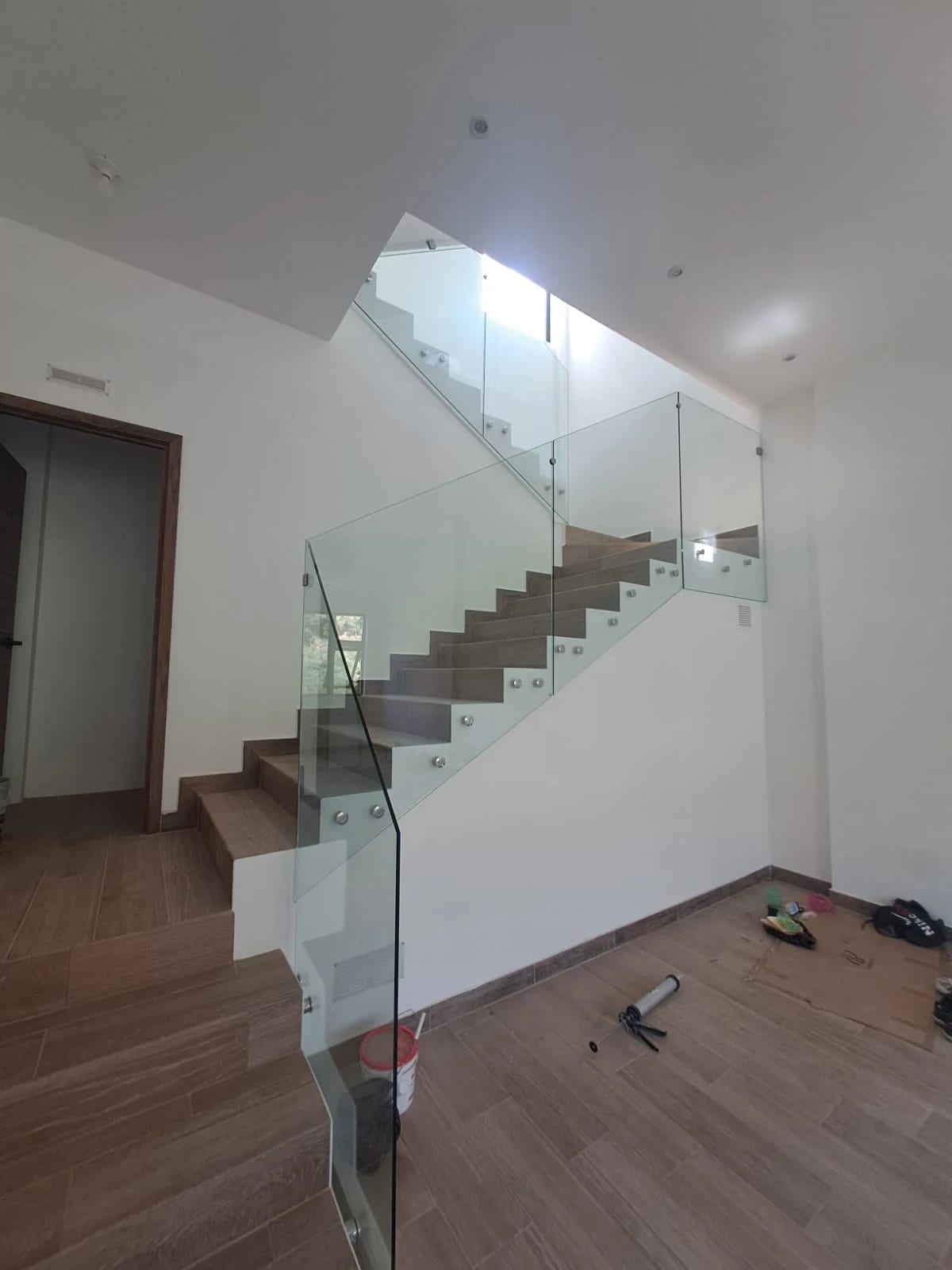 Casa de Lujo en Venta | Colonia Oakland Zona 10 — Casa en Venta en Zona 10, Guatemala, Ciudad — foto 4 de 16