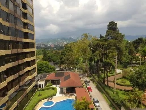 Apartamento en Alquiler Zona 10 — Apartamento en Alquiler en Zona 10, Guatemala, Ciudad — foto 2 de 14