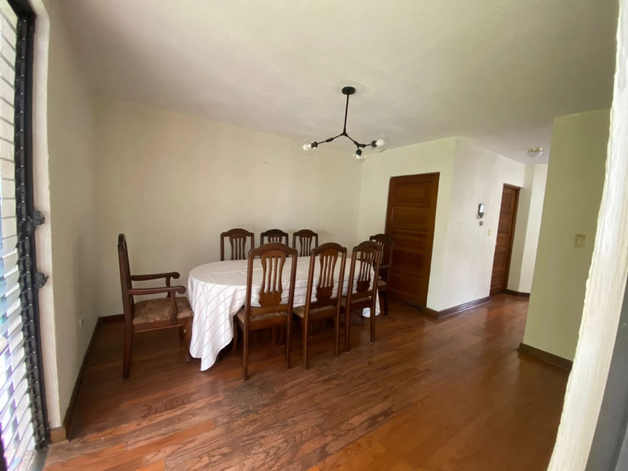 Casa en Venta Condominio Vizcaya KM. 16.5 Carretera a el Salvador — Casa en Venta en Carretera a El Salvador, Guatemala, Ciudad — foto 3 de 16