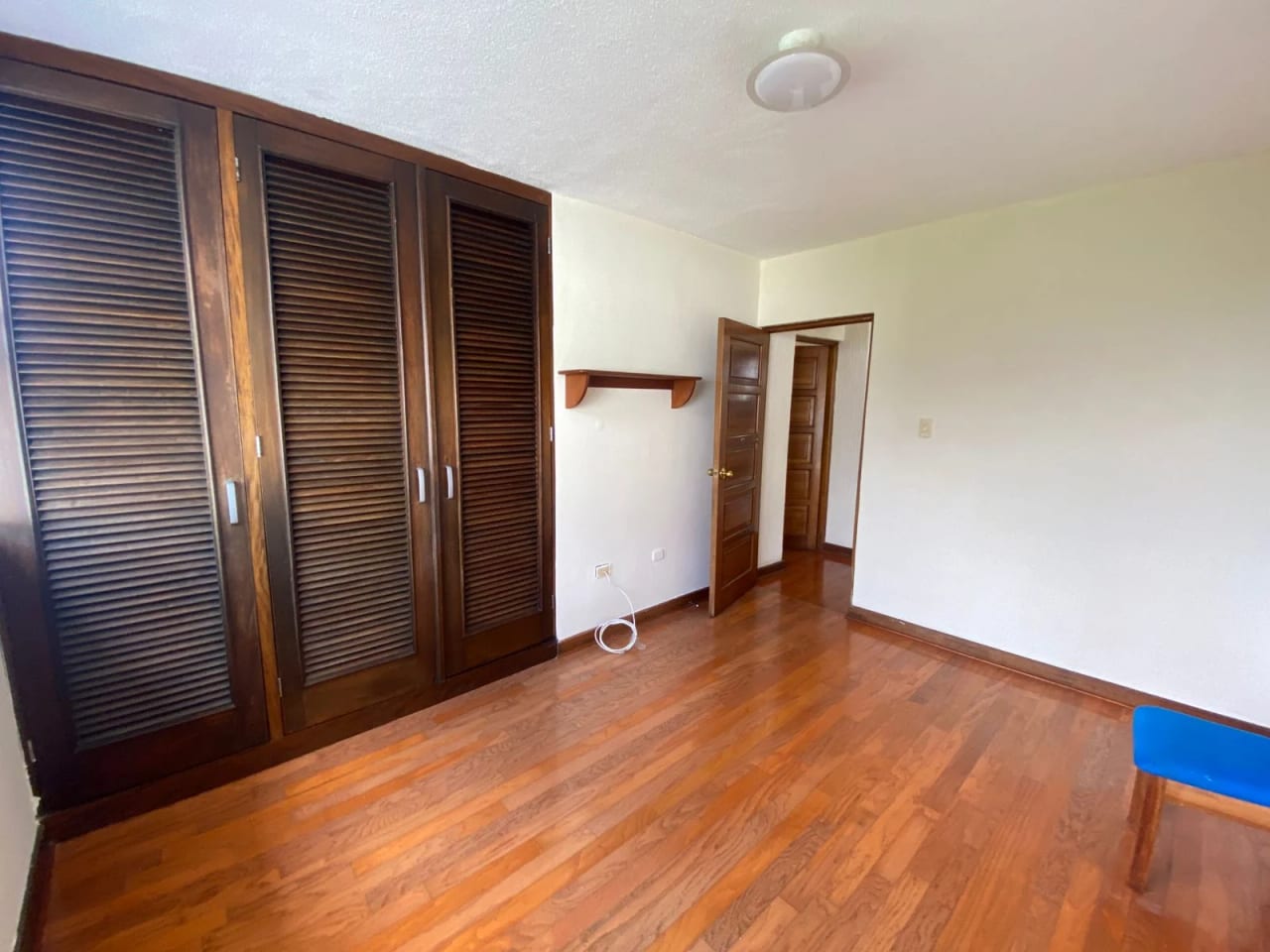 Casa en Venta Condominio Vizcaya KM. 16.5 Carretera a el Salvador — Casa en Venta en Carretera a El Salvador, Guatemala, Ciudad — foto 10 de 16