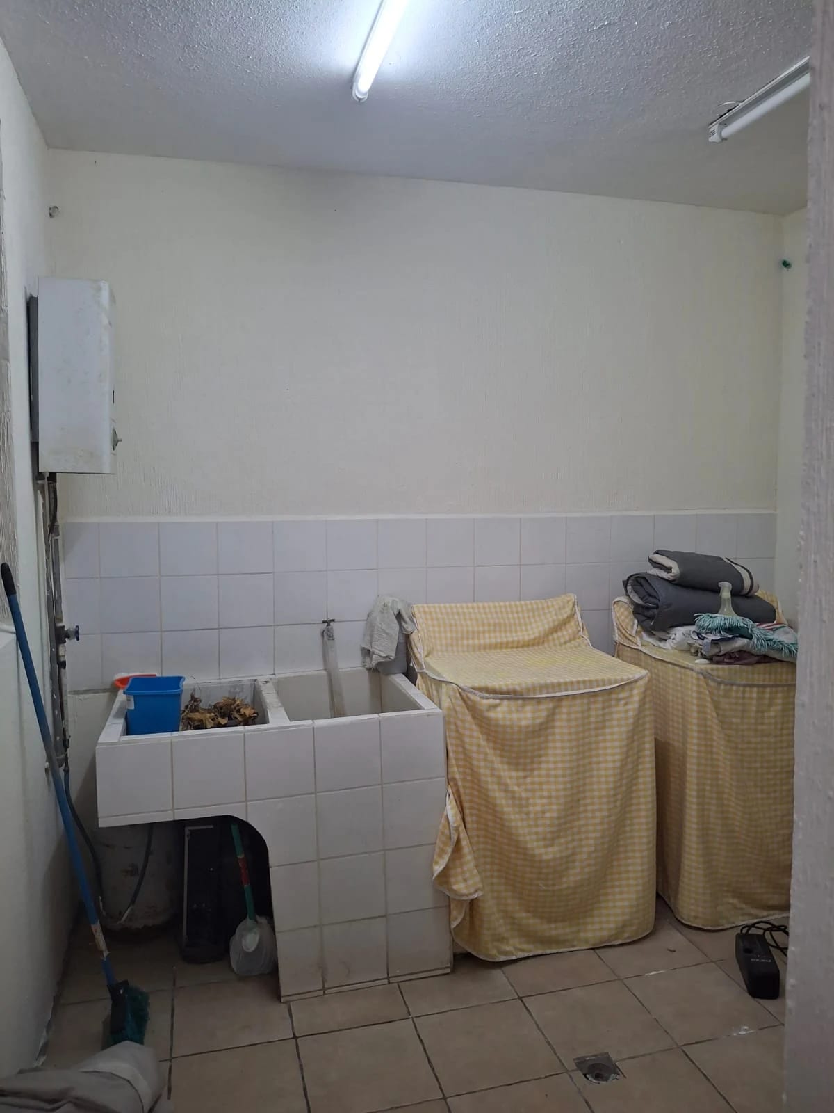 Casa en Venta Condominio Vizcaya KM. 16.5 Carretera a el Salvador — Casa en Venta en Carretera a El Salvador, Guatemala, Ciudad — foto 5 de 17