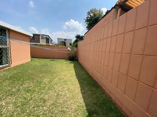 Casa de un Nivel en Venta Residencial Granai III Zona 11 — Casa en Venta en Zona 11, Guatemala, Ciudad — foto 9 de 13