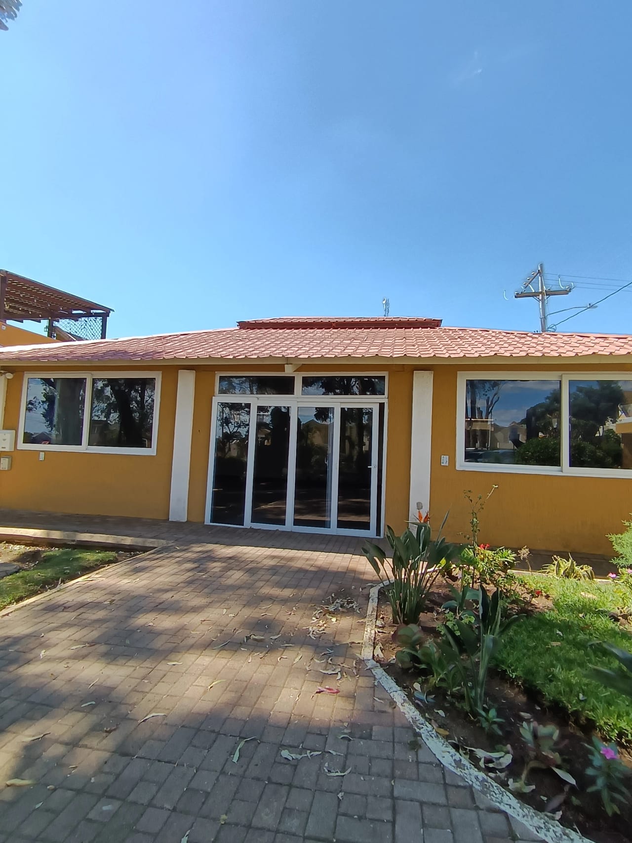 Casa en Alquiler Condominio Altos del Encinal Zona 7 Mixco — Casa en Alquiler en Zona 7 Mixco, Guatemala, Ciudad — foto 16 de 17