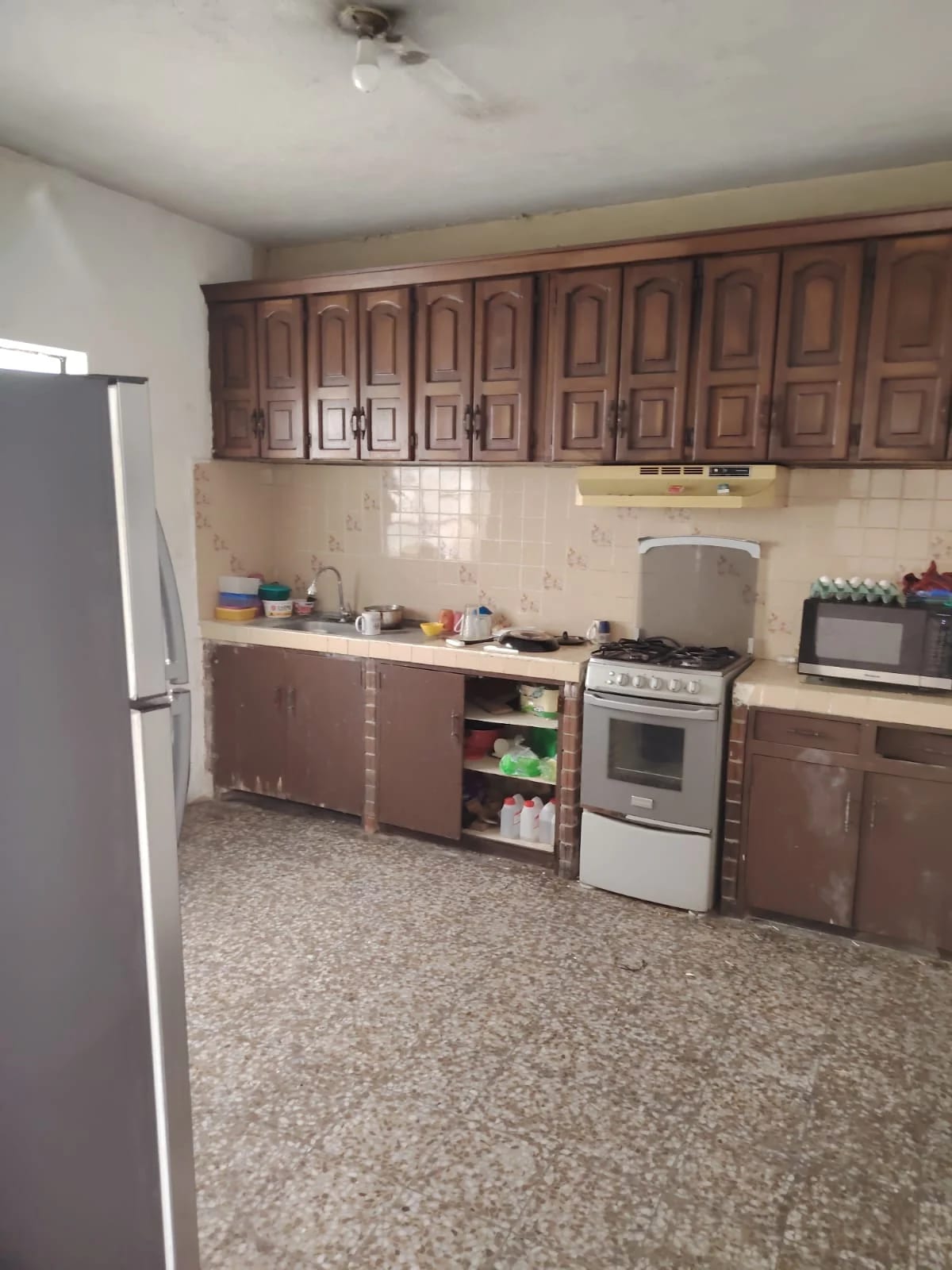 Casa en Venta - Fuera de Garita - Zona 6 — Casa en Venta en Zona 6, Guatemala, Ciudad — foto 2 de 13