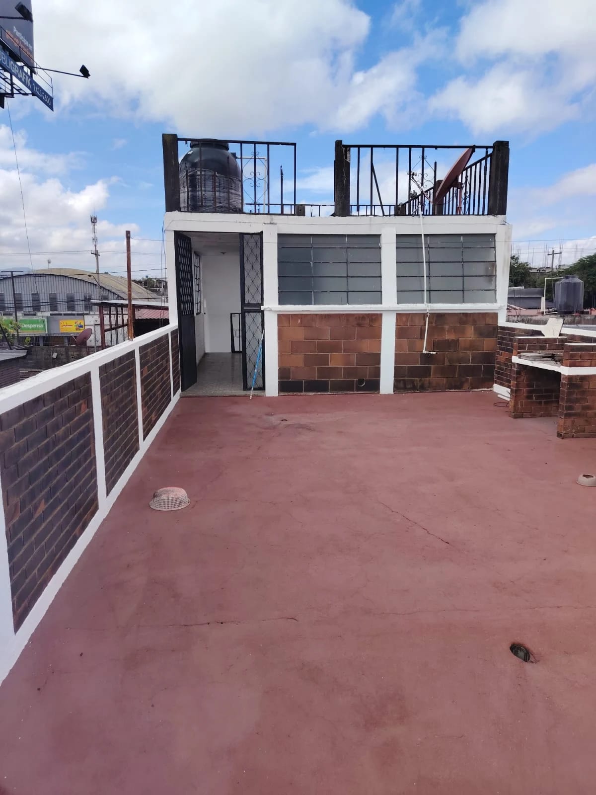 Casa en Venta - Fuera de Garita - Zona 6 — Casa en Venta en Zona 6, Guatemala, Ciudad — foto 4 de 13