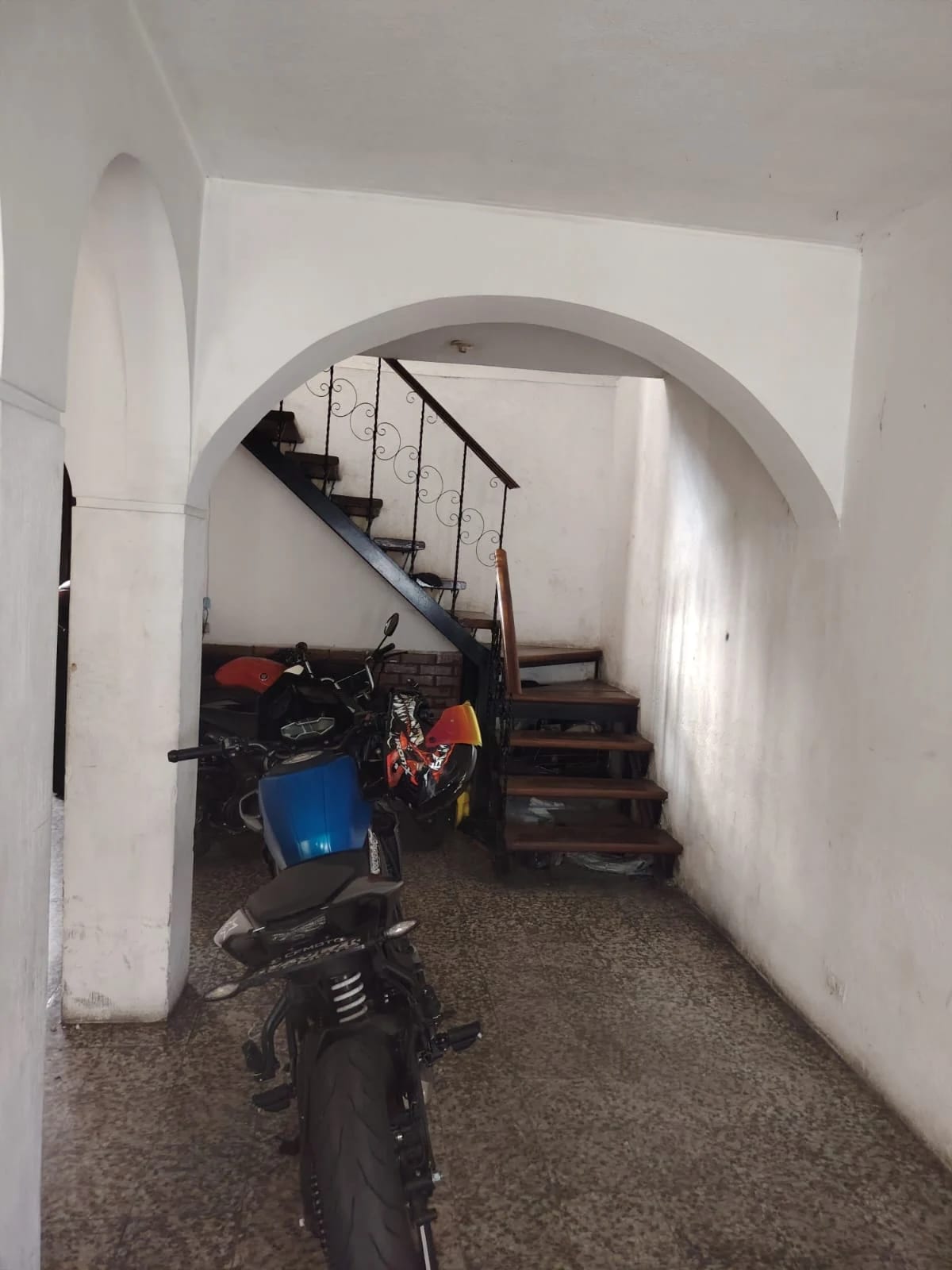 Casa en Venta - Fuera de Garita - Zona 6 — Casa en Venta en Zona 6, Guatemala, Ciudad — foto 5 de 13