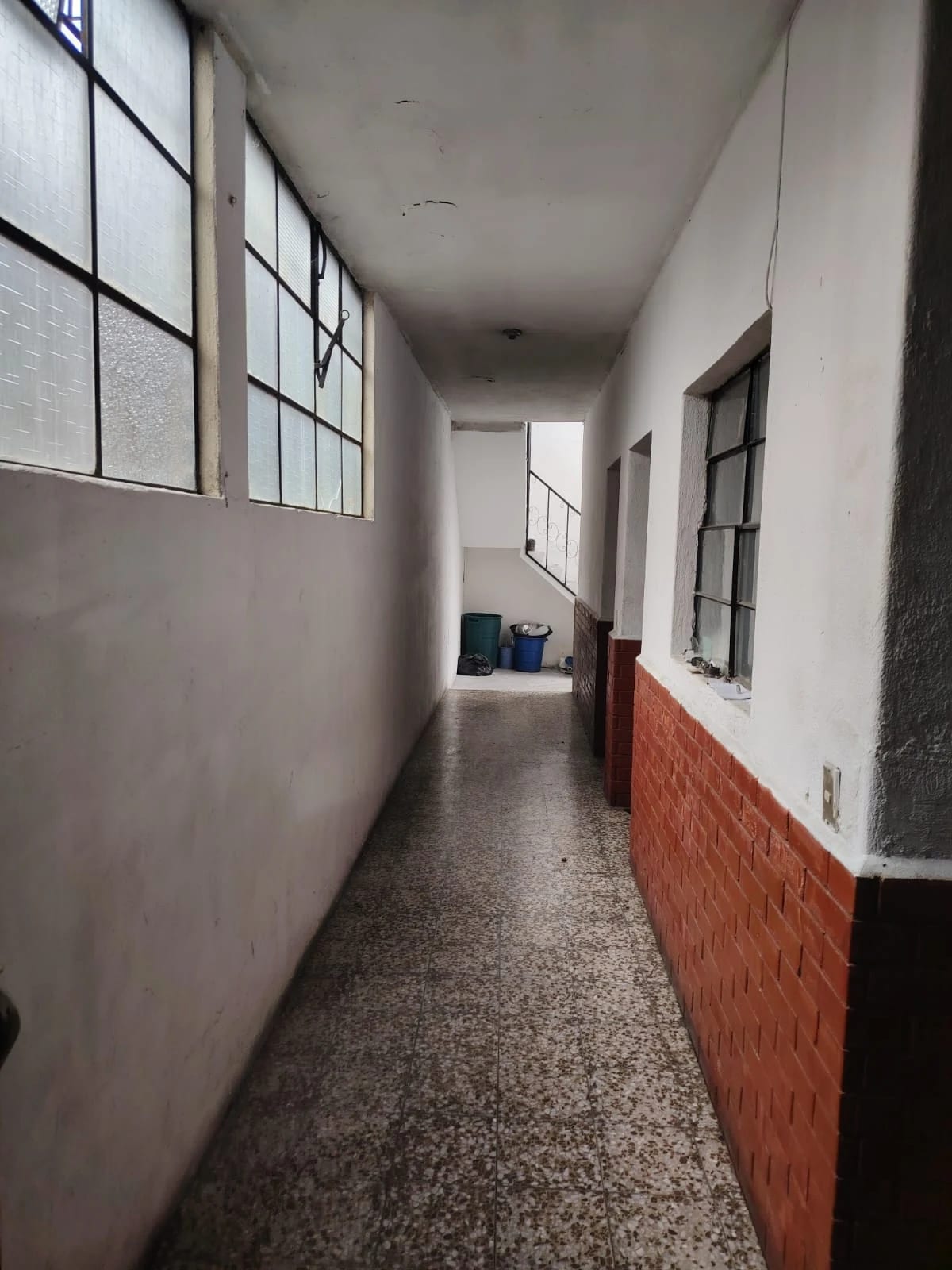 Casa en Venta - Fuera de Garita - Zona 6 — Casa en Venta en Zona 6, Guatemala, Ciudad — foto 7 de 13