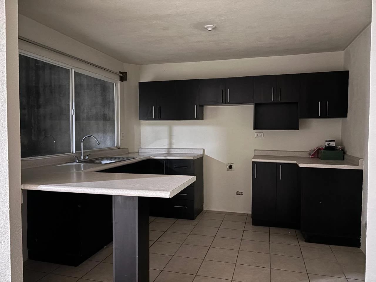Casa en Alquiler Condominio Alamedas de Santo Domingo KM. 30.5 CAES — Casa en Alquiler en Carretera a El Salvador, Guatemala, Ciudad — foto 2 de 14