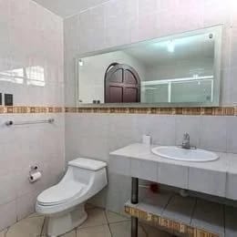 Casa Remodelada en Venta - Fuera de Garita - Nueva Montserrat Zona 4 M — Casa en Venta en Zona 4 Mixco, Guatemala, Ciudad — foto 6 de 9