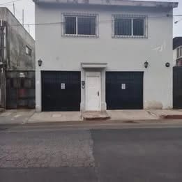 Casa en Venta - Fuera de Garita - la Villa Zona 14 — Casa en Venta en Zona 14, Guatemala, Ciudad — foto 1 de 9