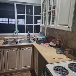 Casa en Venta - Fuera de Garita - la Villa Zona 14 — Casa en Venta en Zona 14, Guatemala, Ciudad — foto 3 de 9