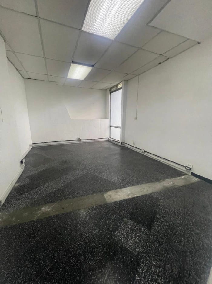 Oficina en Renta en Zona 9 — Oficina en Alquiler en Galerías España, Zona 9, Guatemala, Ciudad — foto 4 de 7