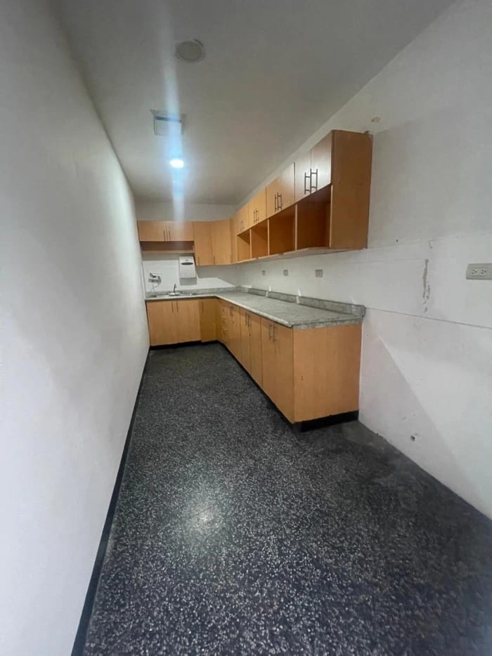 Oficina en Renta en Zona 9 — Oficina en Alquiler en Galerías España, Zona 9, Guatemala, Ciudad — foto 7 de 7